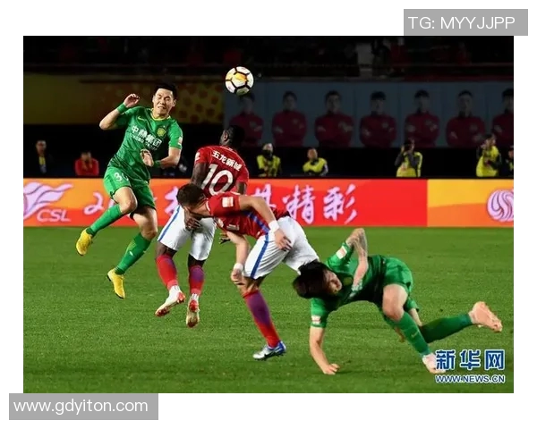 中赫国安与河南建业激战正酣谁能在这场对决中笑到最后